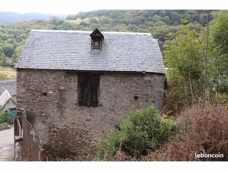 petite grange en pierre avec terrain de 513 m² – camous (65) – fort potentiel