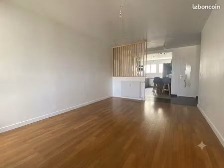 loue t3 69m² avec loggia  balcon  cave et parking
