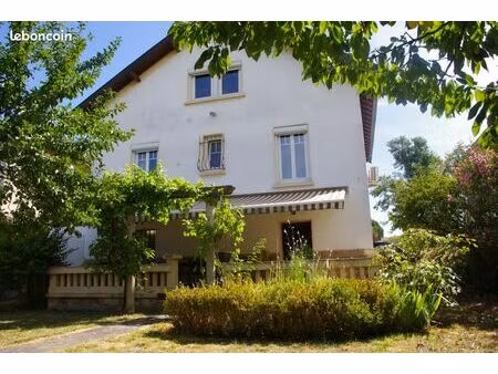maison 10 pièces 115 m²