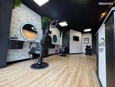 barber shop / salon de coiffure