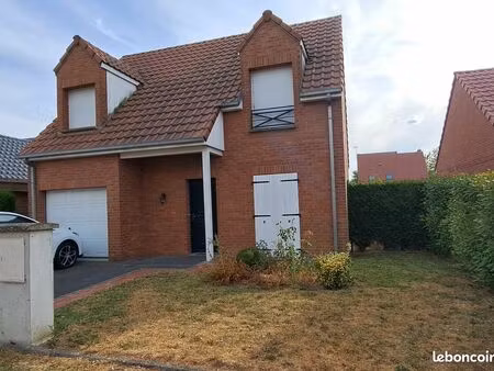 loue maison individuelle 95m² avec jardin et garage