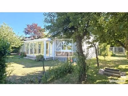 pavillon 7 pièces 141 m²