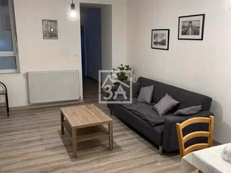 immeuble 13 pièces 223 m²