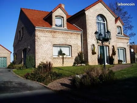 pavillon 360 m² wanquetin