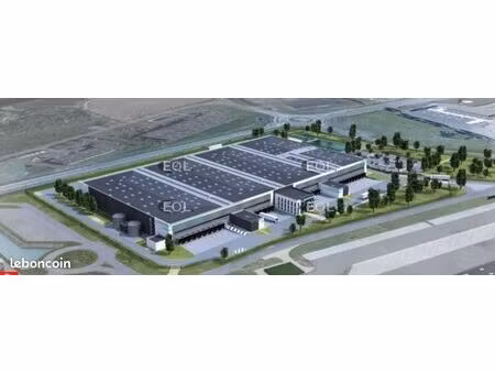 local industriel 24 780 m²