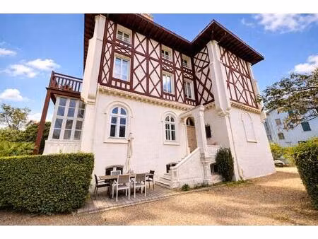 quartier impérial biarritz - appartement de charme