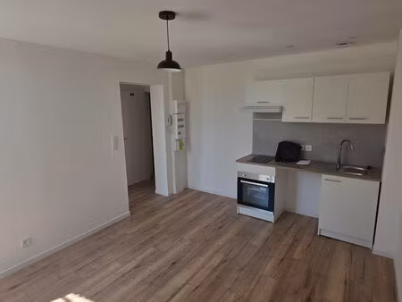 location appartement 2 pièces  34.00m²  carmaux