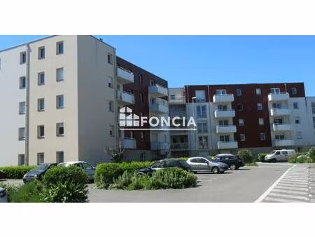 t3 avec balcon et parking – à deux pas de l’hôpital et des commodités à saint-brieuc