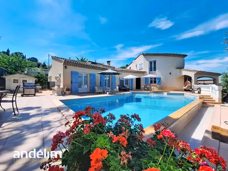 villa 7 pieces 190 m2 avec piscine