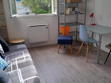 location meublée appartement 1 pièce 26 m² à pessac (33600)  670 €