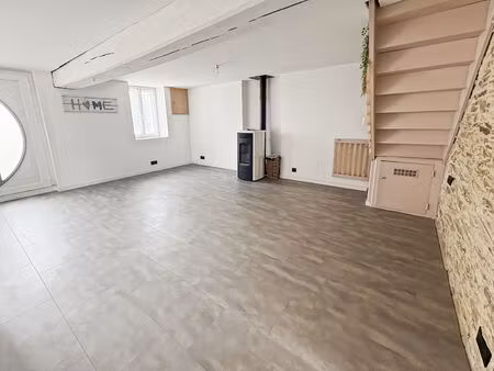 vente maison 4 pièces  97.39m²  montrevault