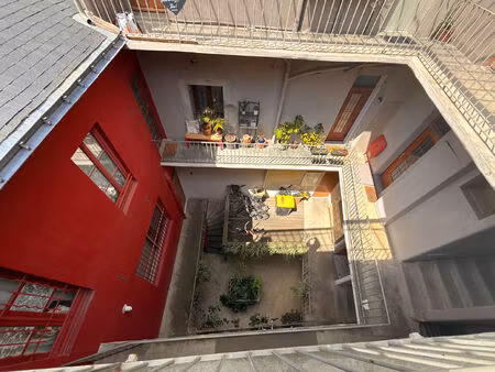 t3 meublé en duplex de 72 m² ? entre le chu de nantes et le quartier des olivettes