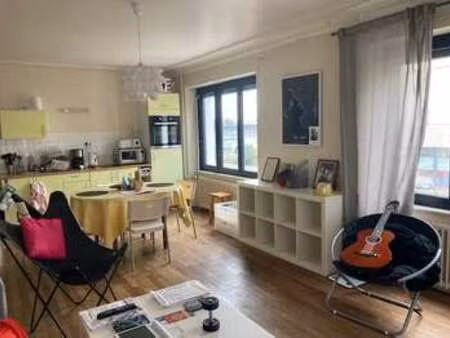 location appartement 2 pièces meublé à quimper (29000) : à louer 2 pièces meublé / 50m² qu