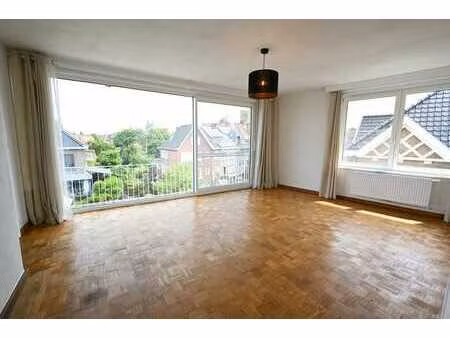 verzorgd 2-slaapkamer appartement op unieke locatie  kris...