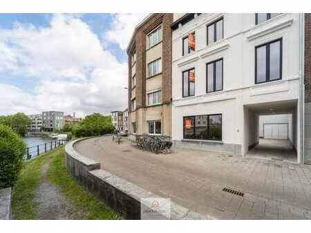 gelijkvloerse studio edward pyneartkaai + berging / garage !
