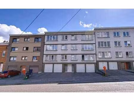 heusy: appartement 1 chambre avec bureau/dressing et garage