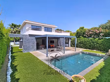 maison de luxe à vendre dans le quartier beaucours-la gorguette-la morvenede
