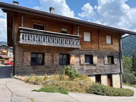 appartement t4+balcon+cave+parking