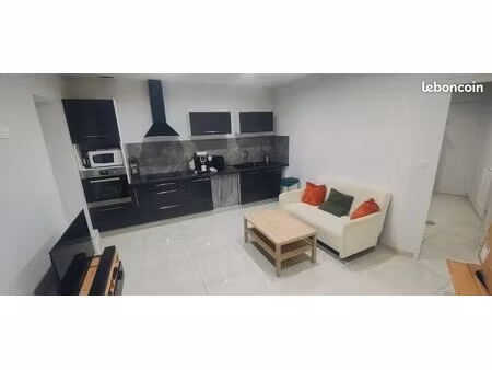 maison t2 mitoyen avec petit jardin