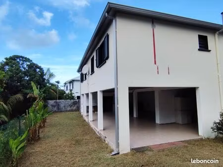 maison f4
