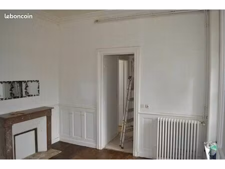 abbeville centre - 35 m2 calme et lumineux