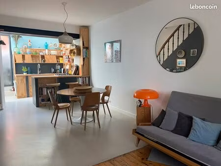 charmante maison mitoyenne vue loire