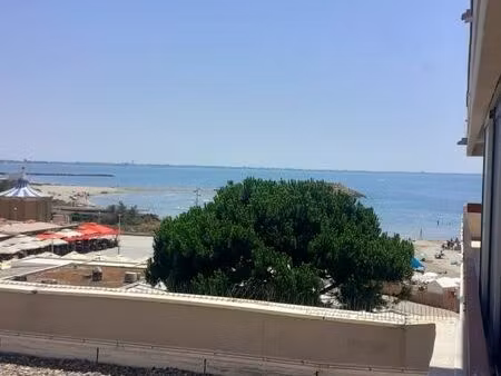 appartement studio terrasse vue mer meublé