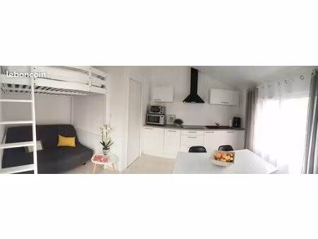 location studio meublé 19m2 les herbiers proche centre