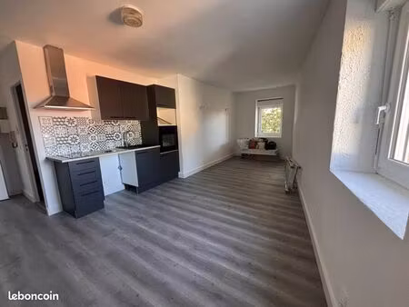 studio 1 pièce 26 m²