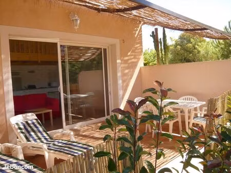 rez de jardin calme parking