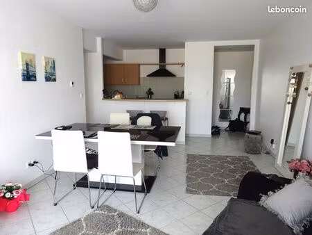 appartement 3 pièces 70 m²