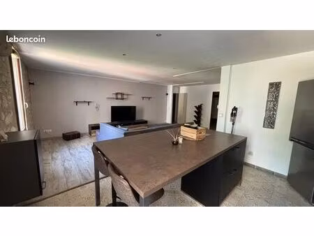 appartement 3 pièces 76 m²