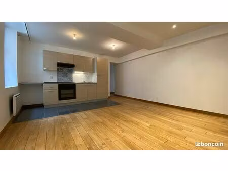appartement 2 pièces 57 m²