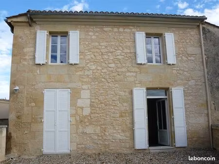 maison ancienne  150 m2  3 chambres  rénovée dans hameau calme