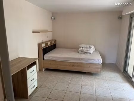 chambre indépendante