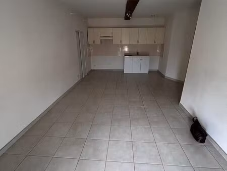 t3 la cote saint andre 640€ cc ref. : la2380