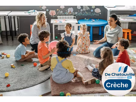à vendre 3 à 4 micros-crèches