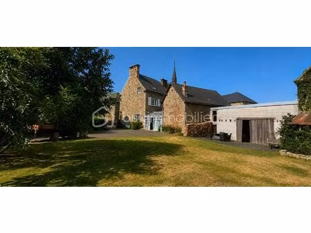 maison en pierre de 164 m² à joue-du-bois