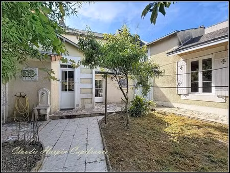 maison à vendre 6 pièces parthenay (79) - 4 ch - parcelle d'environ 250 m² -proche centre.