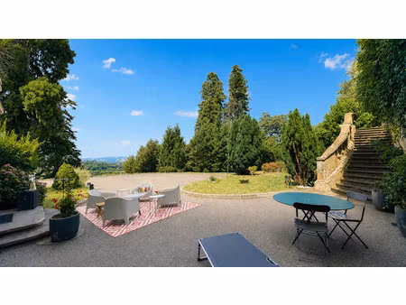 magnifique appartement de 132m2 extérieur dans un cadre idyllique