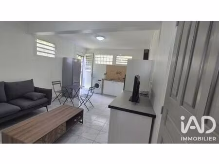 appartement à saint-claude (97120)