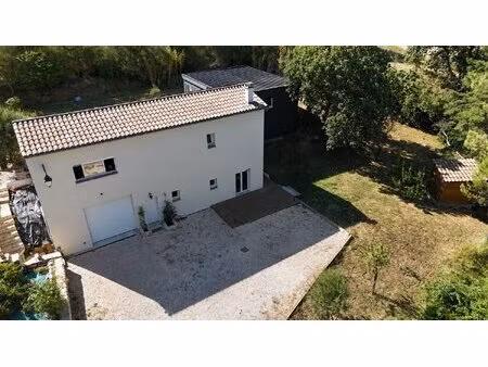 maison 188 m² - terrain 1 330 m² - suite