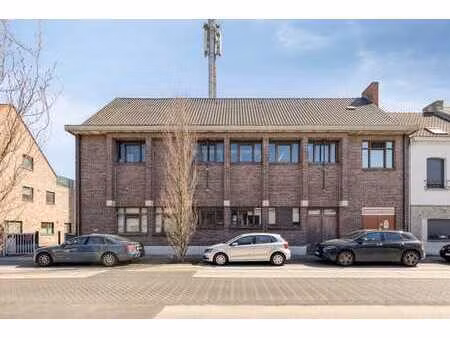 bâtiment multifonctionnel à vendre à sint-katelijne-waver