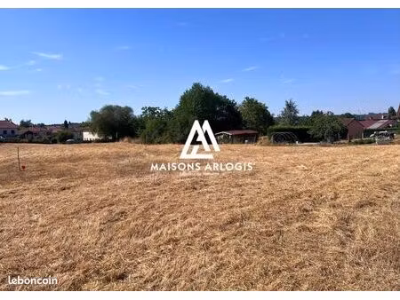 terrain 1 793 m² oradour sur glane