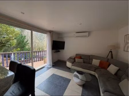appartement 3 pièces de 70 m² climatisé
