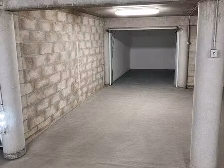 box fermé + place de parking en enfilade – sous-sol sécurisé – boissy-saint-léger