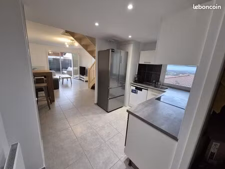 t3 meuble 54m2 presilly