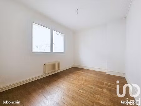 gien 60m2 centre ville parking privatif