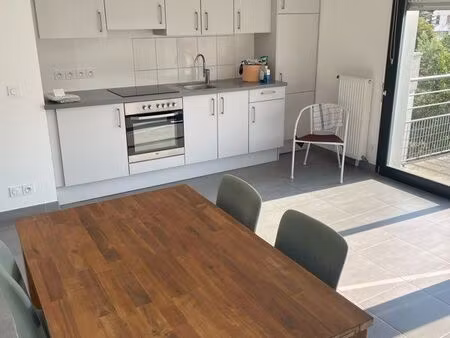loue  appartement 2 pièces meublé