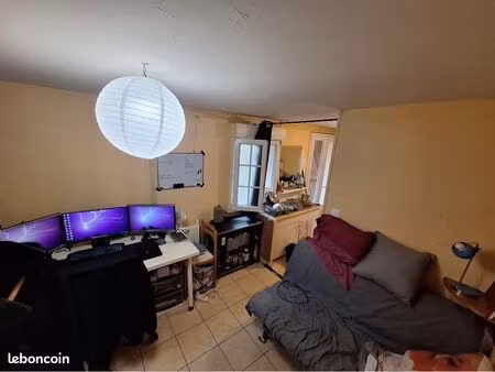 studio meublé